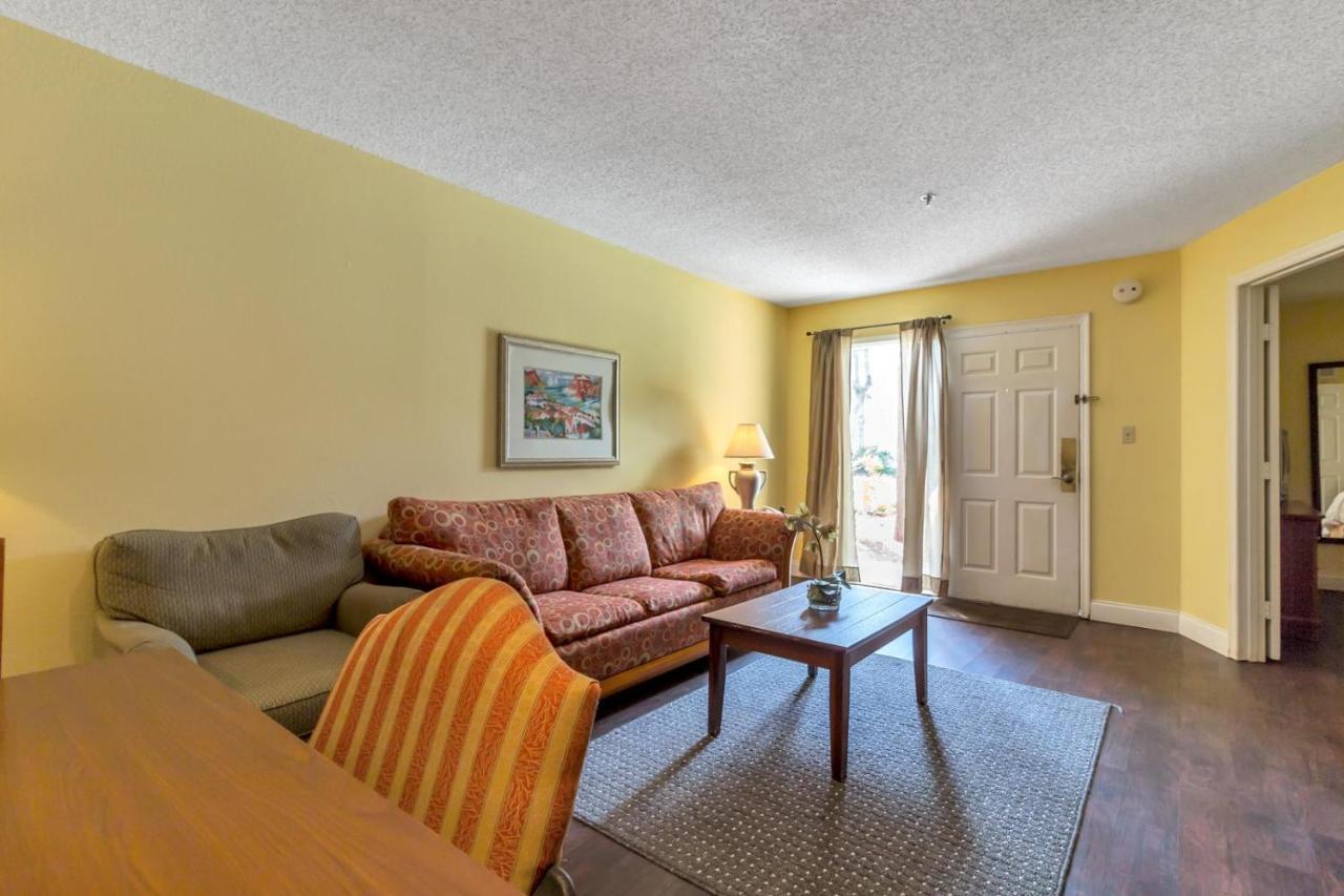 Studio With Double Bed And Community Pool Miles From Disney! Orlando Luaran gambar